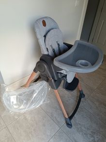 Maxi-Cosi Minla Plus High Chair + 2 New Tray Covers