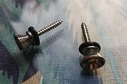 Pair of guitar/bass strap buttons with 3.5mm screws