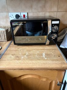Russell Hobbs microwave