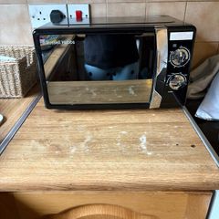Russell Hobbs microwave