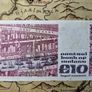 10 Pound B Series 02/02/81 Irish Note Image 2