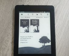Kindle Paperwhite Model EY21