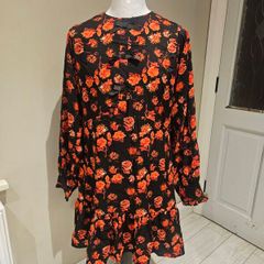 Beautiful ladies size 16 dress