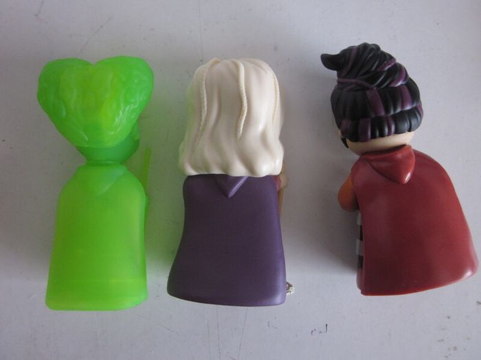 Disney Hocus Pocus Sanderson Sisters Figures
