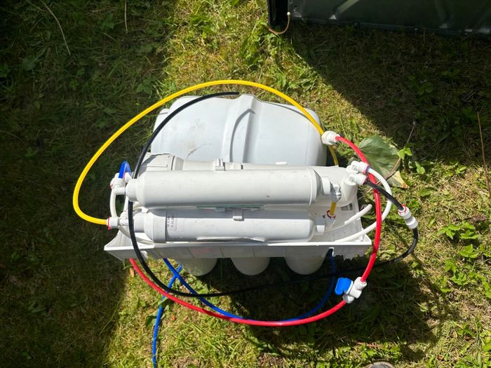 Water filtration system