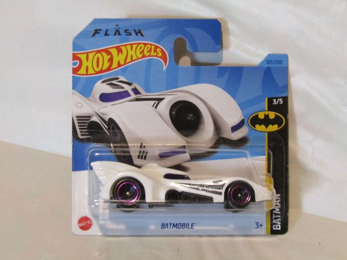 Hot Wheels White Batmobile Batman The Flash Diecast Car Brand New Sealed