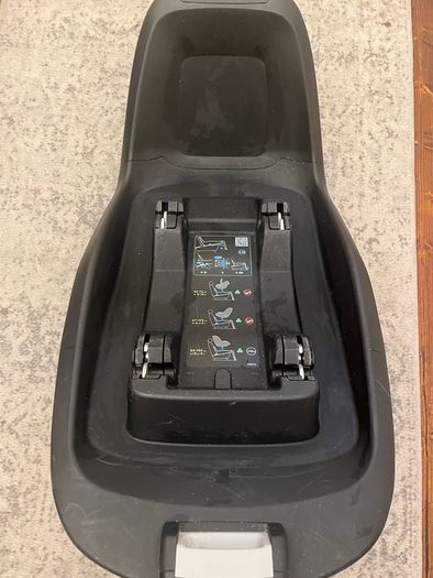 Maxi cosi pearl pro 2 car seat