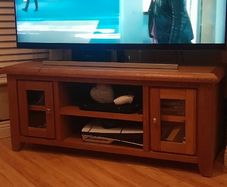 Tv unit