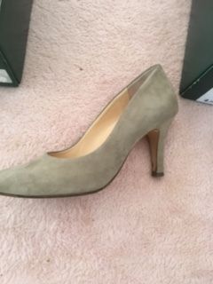 Taupe Suede Court Shoe (37) PAUL GREEN