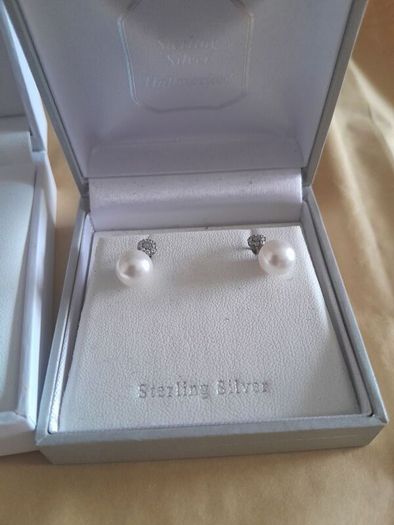 ladies silver earrings