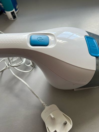 Portable dust buster