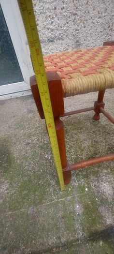 old vintage sugan stool ,,nice used condition, sold as seen, see pictures for condition ,buyer collects or pays postage,