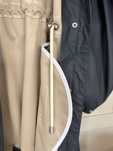Danish brand renowned for its rainwear Ilse Jacobsen  French navy coloured rain coat BRAND NEW