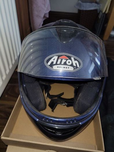 motorbike helmet airoh size small