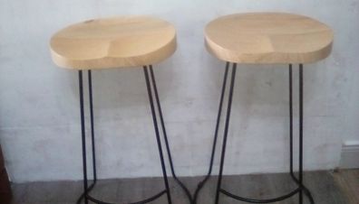 2 stools