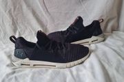 Under armour hovr trainers Size 9.5 eu 44.5 black in good condition