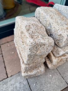 Decorative stones