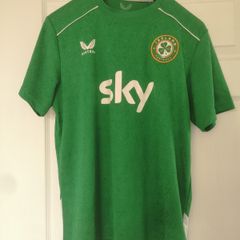 Castore Adults Men Ireland Home Jersey
