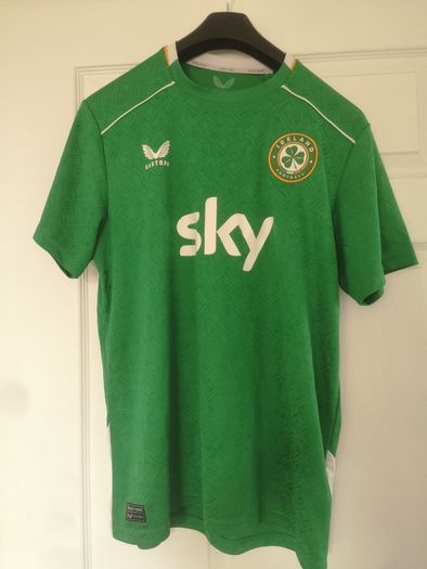 Castore Adults Men Ireland Home Jersey