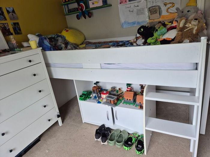 Mid-sleeper Bed