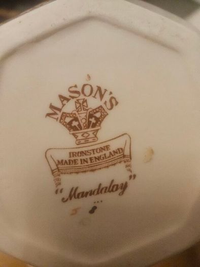 Vintage Mason's Ironstone Matching 2 Jugs & Tray
