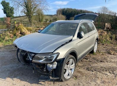 2020 Volkswagen Tiguan Breaking For Parts