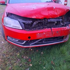 Volkswagen passat 2012 for breaking