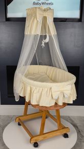 New Large Moses Basket in 5 colours Sale