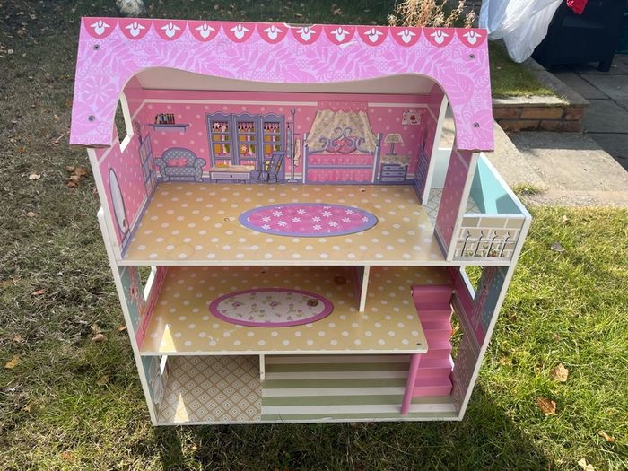 doll's house