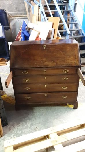 Georgian Bureau