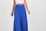 Smooth Airy Trousers with High Waist