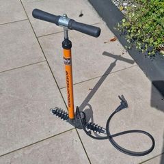 bicycle pump