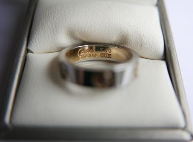 Cartier Love Band Ring size N - 4,3g ( unwanted gift, I don't know if it's real)