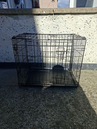 Dog cage medium size