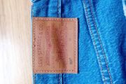 ladies jeans LEVI 501 size 26 28