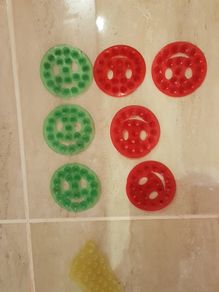 Bathroom suction holder