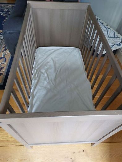 cot