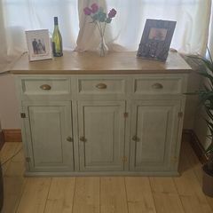 sideboard