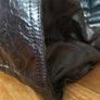 Leather Oriano ladies bag with shoulder strap. Image 3
