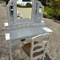 Dressing Table and Chairs