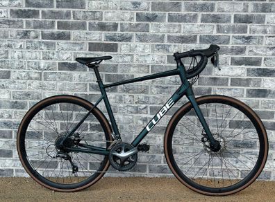 Cube Attain Road Bike Large Frame