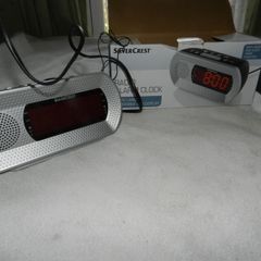 Clock radio
