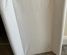 baby changing mat