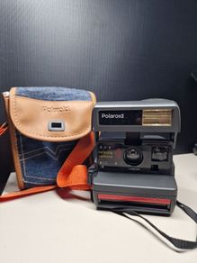 Polaroid 636 Talking Camera + Case