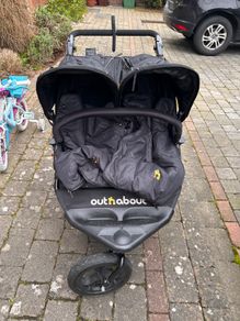 Outnabout double buggy with additional accessories