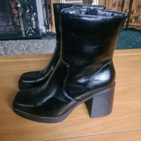 River Island Ladies Ankle Boots EU 42/UK 9