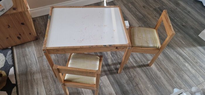 kids table