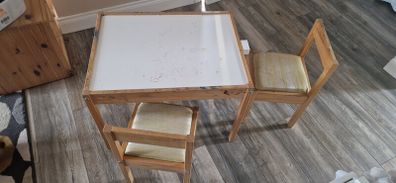 kids table