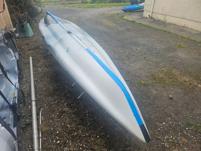 Fishing kayak