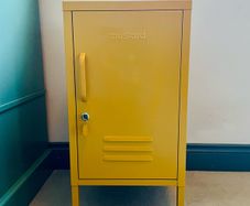 locker